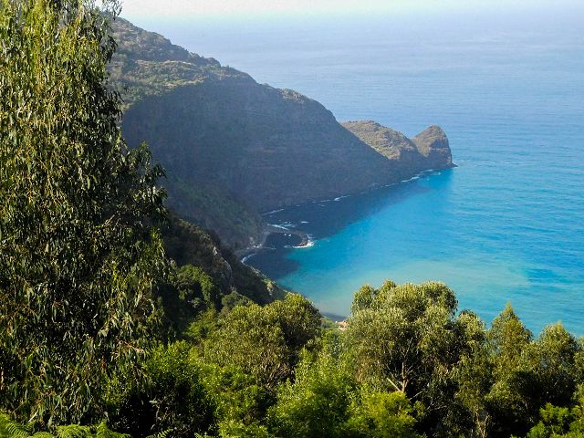 13 August 2017 Levada discoveries around Santana and a detour to Ponta do Clerigo — Viewpoint on the drive back along the ER-213 — photo 2