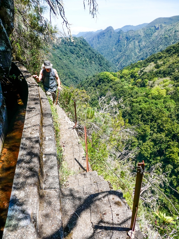 14.05.2019 Wieder einmal in einem meiner Lieblingsgebiete unterwegs: Faja da Nogueira — Der erste Teil bis zur Ribeira da Faja da Nogueira — Foto 36