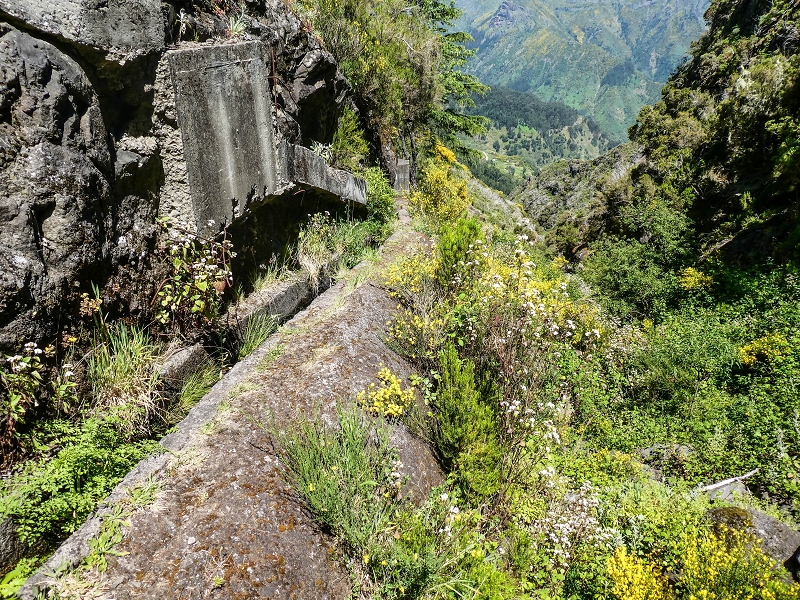 15.05.2019 Wenn ich schon mal hier bin: Levada das Rabacas — Durch den kurzen Tunnel zum langen Tunnel — Foto 14