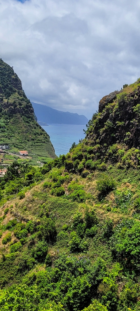 Levada dos Cardais — Miradouro dos Cardais — photo 1