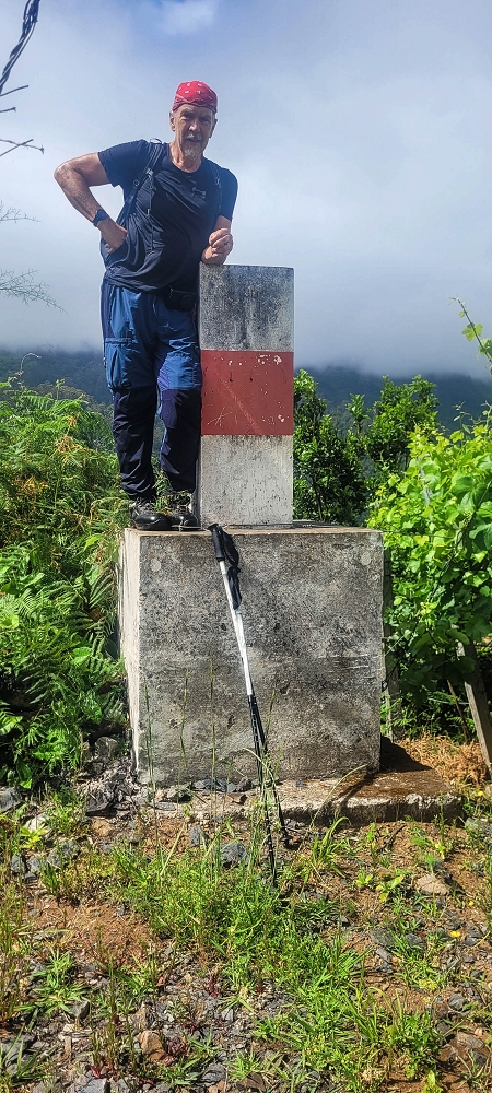 15 May 2022 Big loop in the eastern São Vicente valley — Valley crossing and ascent to Achadinha — photo 18