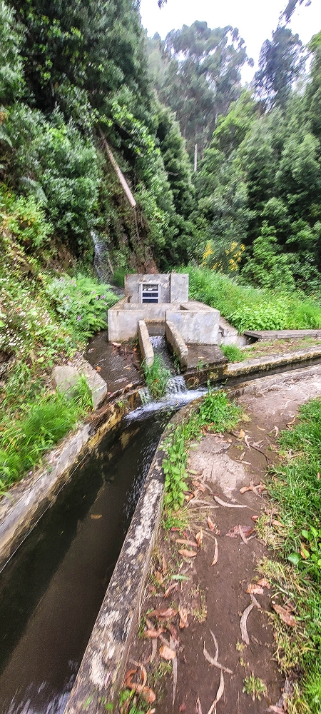 15.06.2024 Vom Kraftwerk zu meinem Kraftort — Vom Kraftwerk Calheta III bis zum Caminho de Cales e Cheda — Foto 2