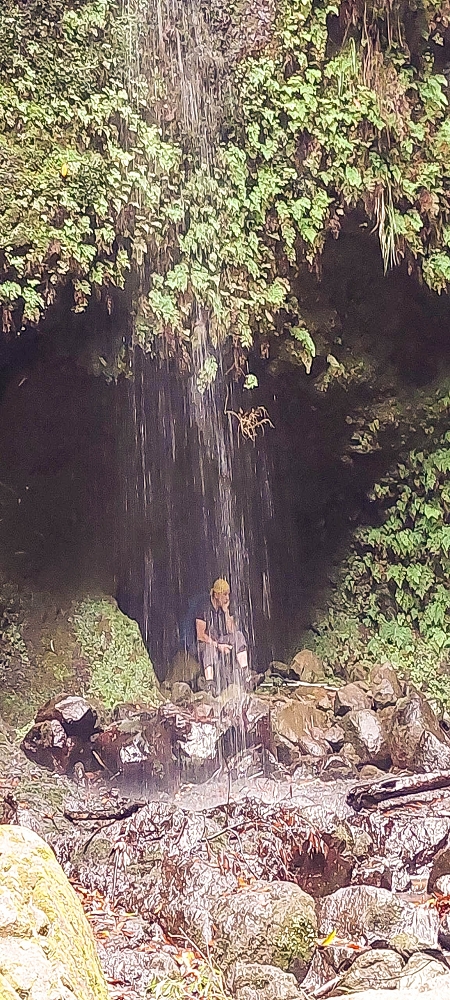 15.06.2024 Vom Kraftwerk zu meinem Kraftort — Zurück zu meinem Kraftort im östlichen Hauptast der Ribeira da Madalena zur ganz östlichen Querung der Ribeira da Madalena — Foto 8
