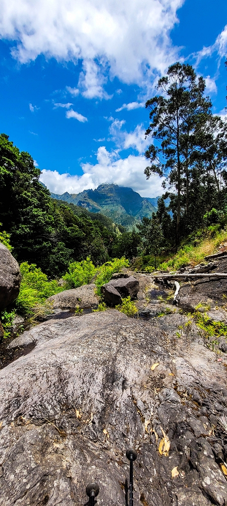 16.06.2022 Levadaexpedition in Serra de Agua — Abstieg zur Madre der Levada da Pedreira — Foto 1