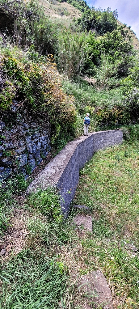 Levada da Eira da Moura — Seguimento até ao fim — foto 14