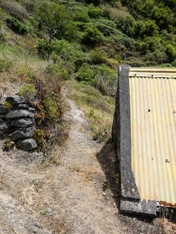 17 de maio de 2019 Para fechar: 5 levadas em Ponta do Sol — Subida ao palheiro de telhado amarelo — foto 11