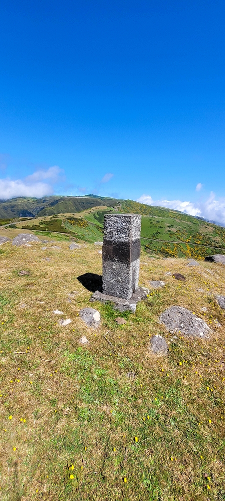 17 June 2022 Furado Velho and Furado Novo — Pico Gordo — photo 4