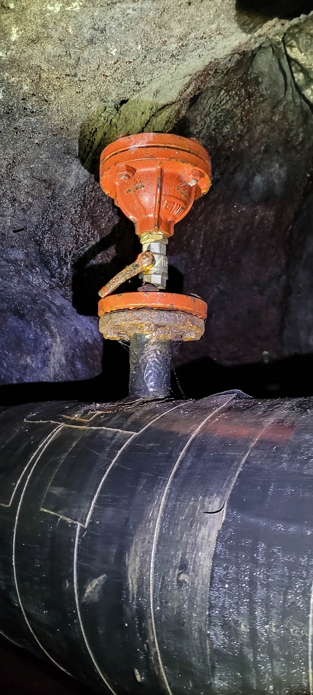 Levada Vinte e Cinco Fontes — Furado Novo — foto 8