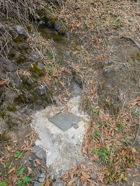 Levada da Portela — Vários indícios da levada entubada — foto 3