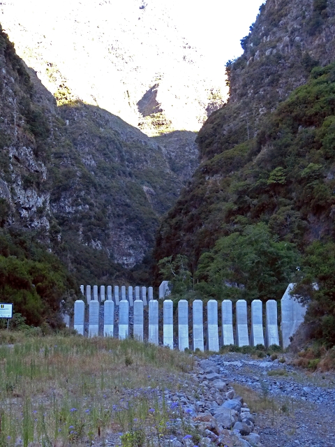 19 July 2015 Escadinhas do Menino Jesus — On in the stream bed of the Ribeira de Santa Luzia — photo 1
