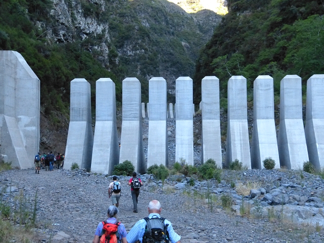 19 July 2015 Escadinhas do Menino Jesus — On in the stream bed of the Ribeira de Santa Luzia — photo 4