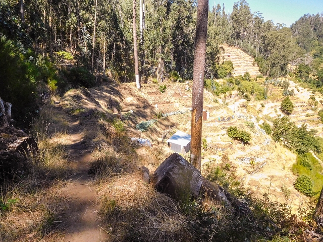 Levada do Pico do Arvoredo — Aussichtsreicher Levadaverlauf — Foto 3