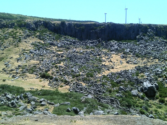 20.07.2015 Bica da Cana, Levada da Serra und Levada do Paul 2 — Levada da Serra, Levada da Bica da Cana und zurück zum Auto — Foto 19