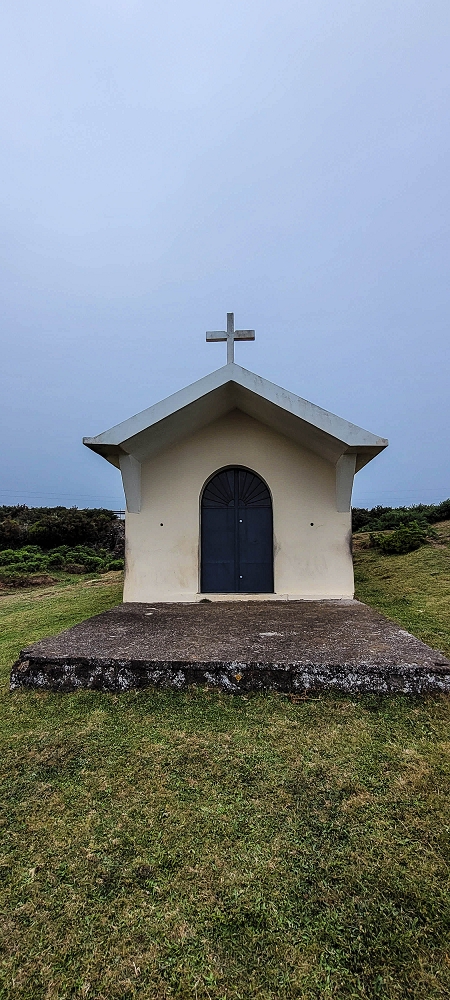 21 June 2024 Gorse and sun on the Levada do Paul — The end by the chapel — photo 6