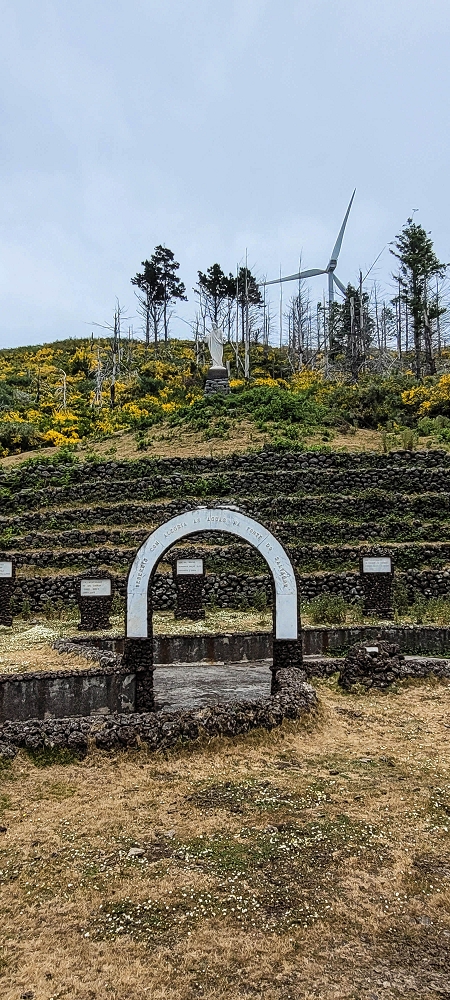 21 June 2024 Gorse and sun on the Levada do Paul — Monumento das Bem-Aventuranças — photo 3
