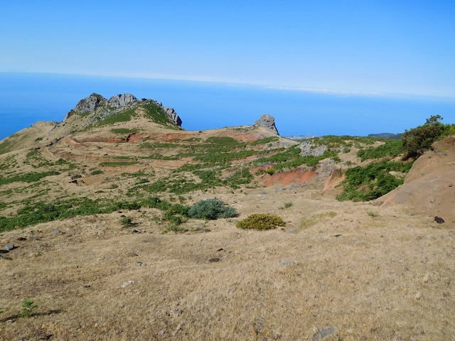 21.07.2015 Cascalho von Pedras, Levada das Rabaças und Lombo do Mouro — Von Pedras zum Einstieg in den Cascalho — Foto 4