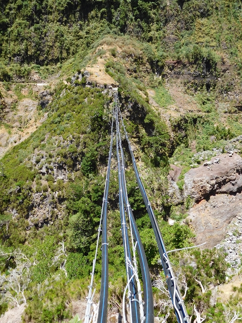 21.07.2015 Cascalho von Pedras, Levada das Rabaças und Lombo do Mouro — Im westlichen Cascalho-Kessel — Foto 2