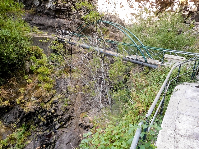 21 August 2017 Levada do Cidrao and a visit to the upper Miradouro do Curral das Freiras — On the levada to the Madre — photo 3