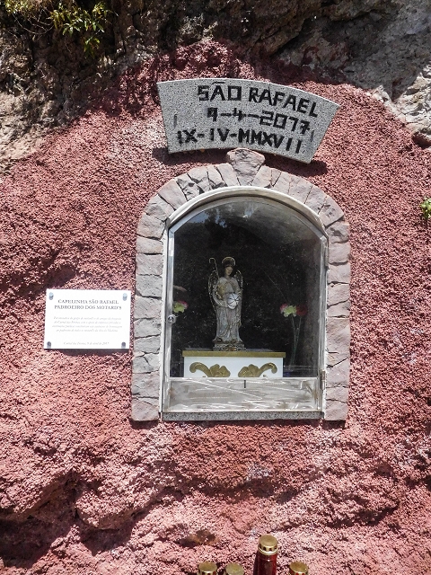 21 August 2017 Levada do Cidrao and a visit to the upper Miradouro do Curral das Freiras — A place of pilgrimage for moped riders by the car park — photo 5