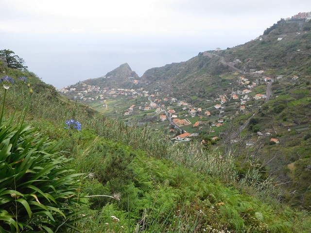 22.06.2016 Levada do Norte — Auf der Levada do Norrte durch den Cabo Girao-Tunnel bis nach Nogueira — Foto 29