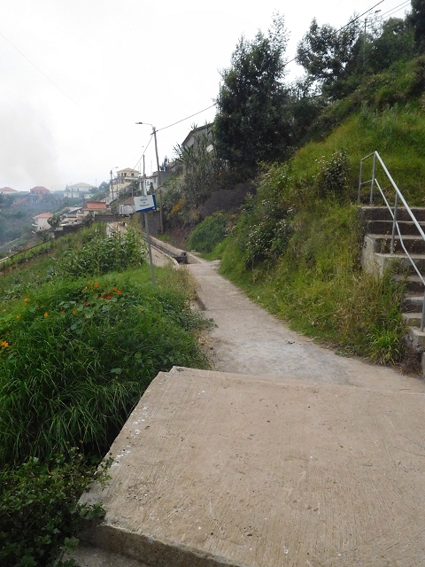 22.06.2016 Levada do Norte — Auf der Levada do Norrte durch den Cabo Girao-Tunnel bis nach Nogueira — Foto 44