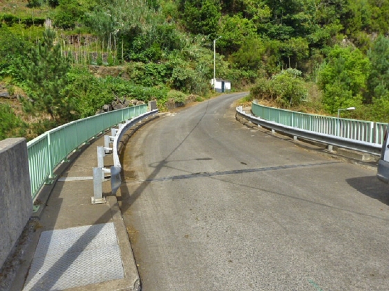 22.07.2013 Levadas do Norte und Plaino Velho — Auf dem PR-21 zur Levada da Faja do Rodrigues — Foto 23