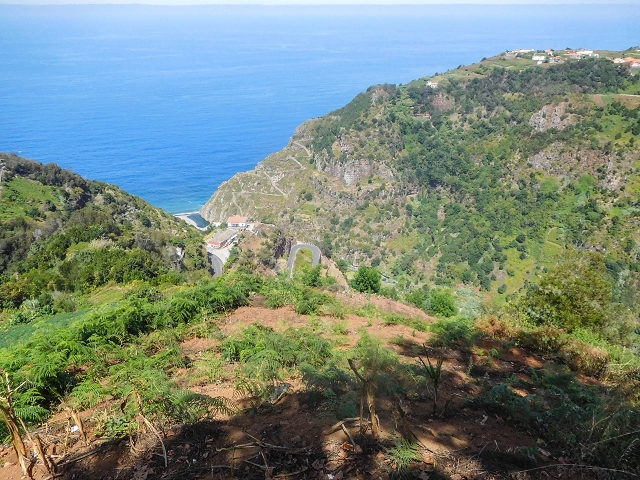 22.08.2017 Poco das Pulgas, Os Arredados und die Miradouros an der Nordküste — Miradoura do Pico in Sao Jorge — Foto 3