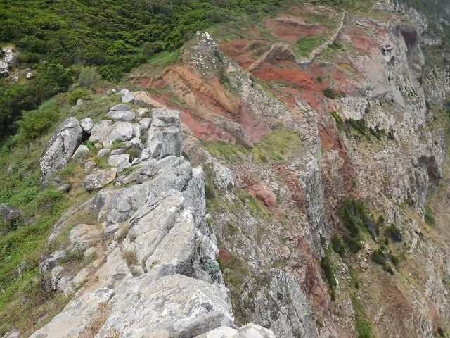 23 June 2016 Canical - Boca do Risco — On the cliff path as far as the Pico das Rocadas and on to the saddle — photo 44