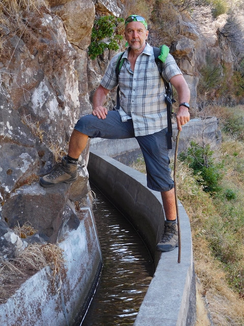 23 July 2015 4 Levadas around Aguas Mansas — On the Levada dos Tornos as far as Fonte dos Almocreves — photo 20