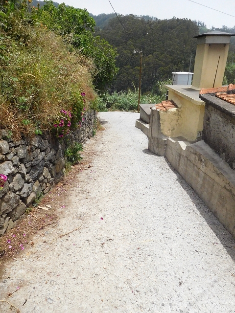 24.06.2016 Levada Nova — Abstieg und östliche Bachpassage — Foto 1