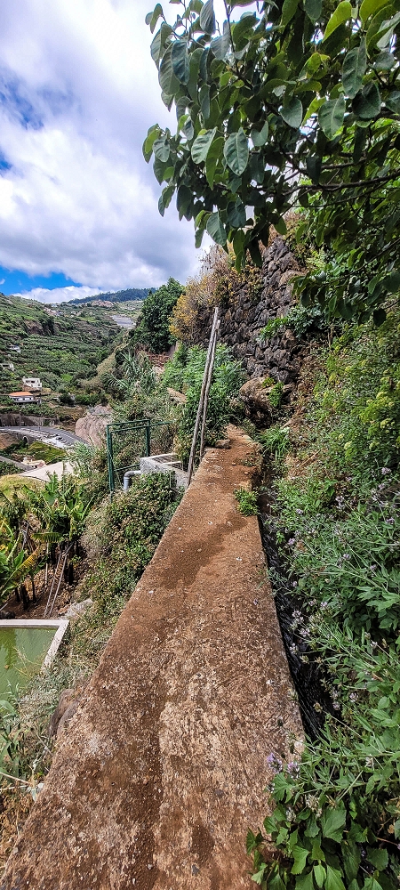 Levada da Terra Chã — Levada da Terra Chã: ao longo dos poços até ao Caminho do Piquinho — foto 2