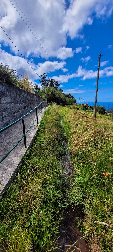 Levada do Lombo de Sao Joao — From the second distribution hut to the reservoir — photo 10