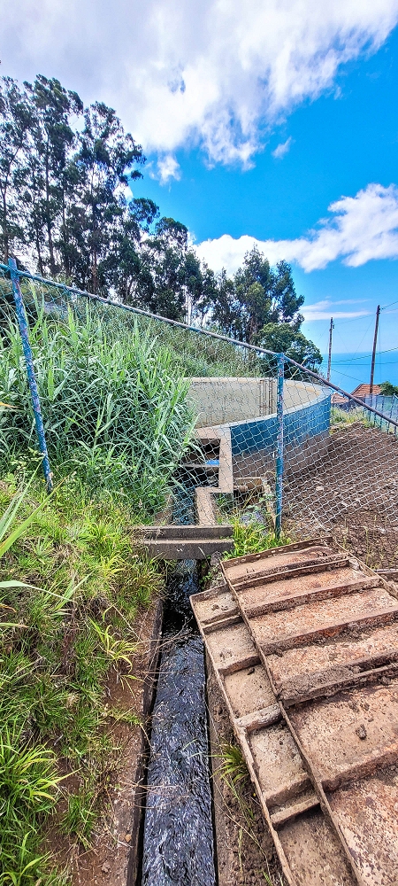 Levada do Lombo de Sao Joao — From the second distribution hut to the reservoir — photo 15
