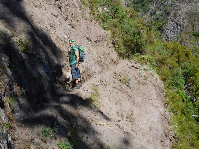 24.07.2015 Balcoes Levada do Juncal Levada Nova do Juncal — Vom ersten zum zweiten Erdrutsch — Foto 14