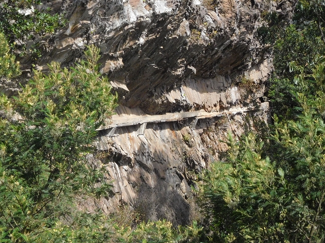 25.06.2016 Levada de Machico Teil 2 — Rohrpassage und defekte Wandpassage — Foto 16