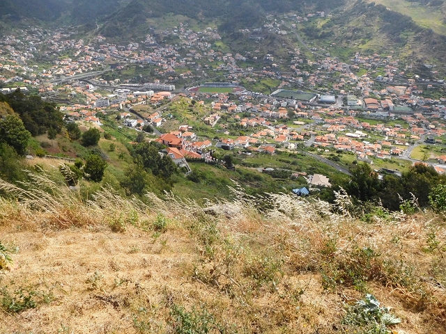 25.06.2016 Levada de Machico Teil 2 — Bis zum Ende des begehbaren Teils und zurück zum Umgehungsweg der Wandpassage — Foto 14