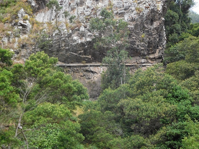 25.06.2016 Levada de Machico Teil 2 — Bis zum Ende des begehbaren Teils und zurück zum Umgehungsweg der Wandpassage — Foto 25