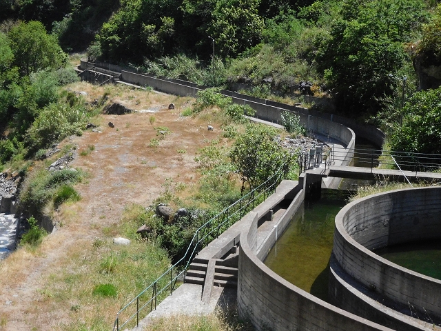 26 June 2016 Curral circuit — Stream impoundment below Faja Escura — photo 10