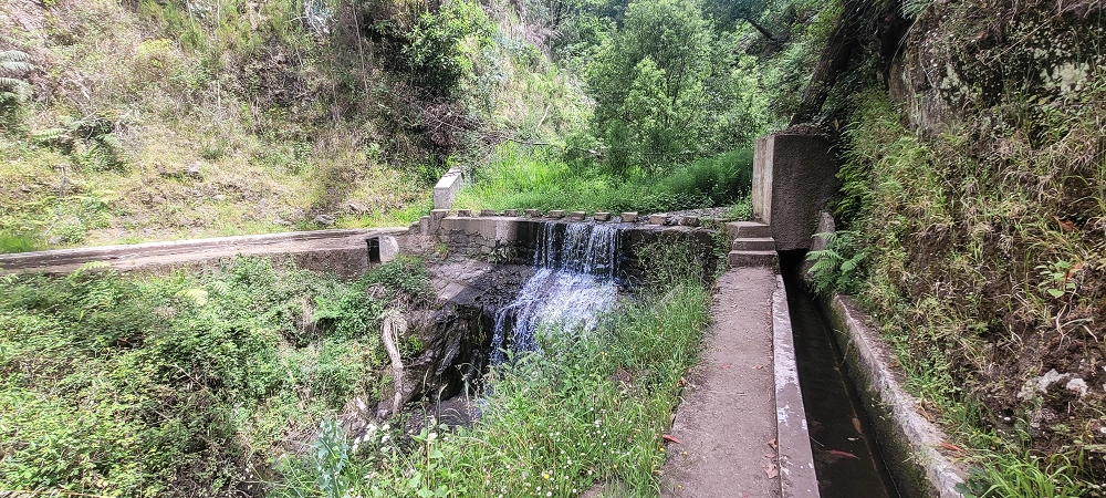 Levada Nova — On to the crossing of the Ribeira de Santiago — photo 9