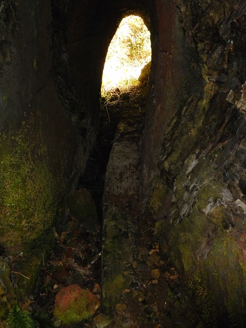 Levadinha Joao de Deus — Walking the first tunnel — photo 4