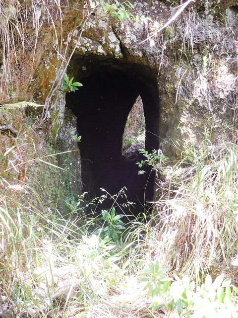 Levadinha Joao de Deus — Walking the first tunnel — photo 5