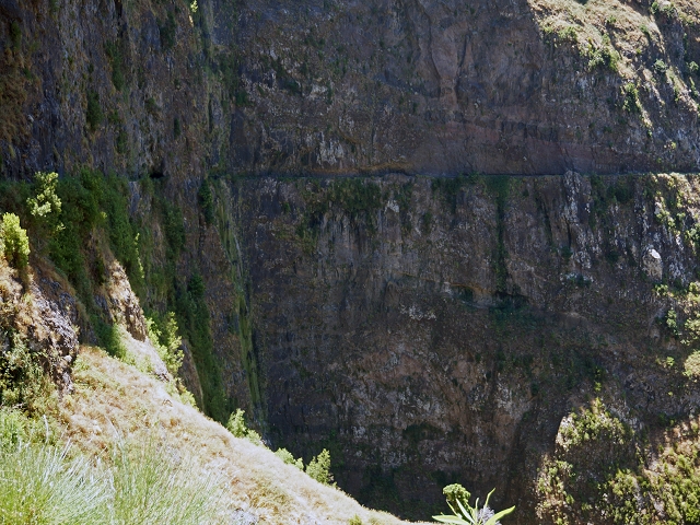 29 de julho de 2015 Levada do Norte de Serra de Agua a Espigao — A grande garganta — foto 2