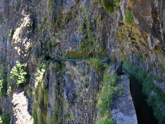 29 de julho de 2015 Levada do Norte de Serra de Agua a Espigao — A grande garganta — foto 21