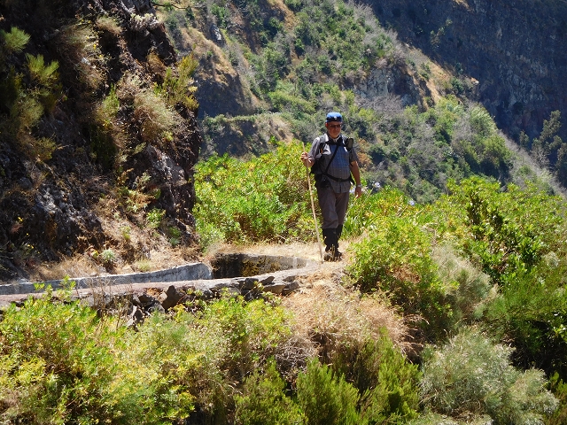 29 de julho de 2015 Levada do Norte de Serra de Agua a Espigao — Seguindo até ao túnel de Espigao — foto 14
