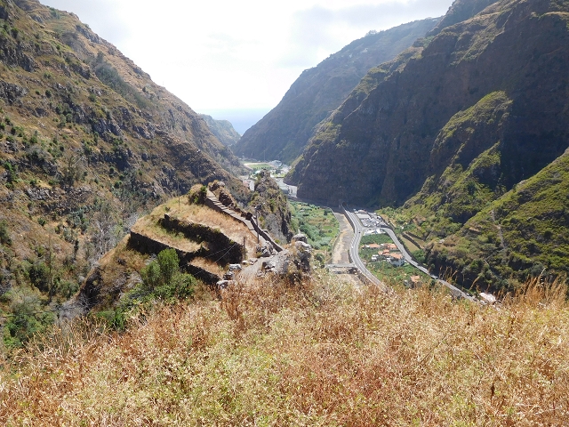 29 de julho de 2015 Levada do Norte de Serra de Agua a Espigao — Descida para Meia Legua — foto 3