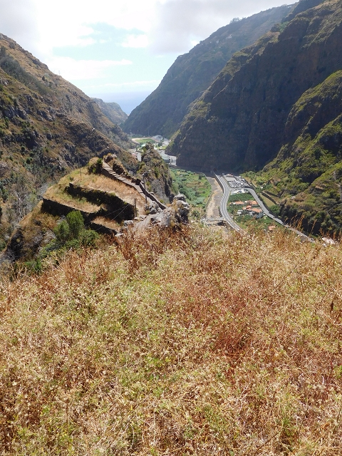 29 de julho de 2015 Levada do Norte de Serra de Agua a Espigao — Descida para Meia Legua — foto 4