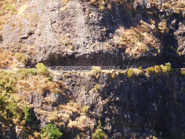 29 de julho de 2015 Levada do Norte de Serra de Agua a Espigao — Da Ribeira do Poco à Ribeira do Pico — foto 12