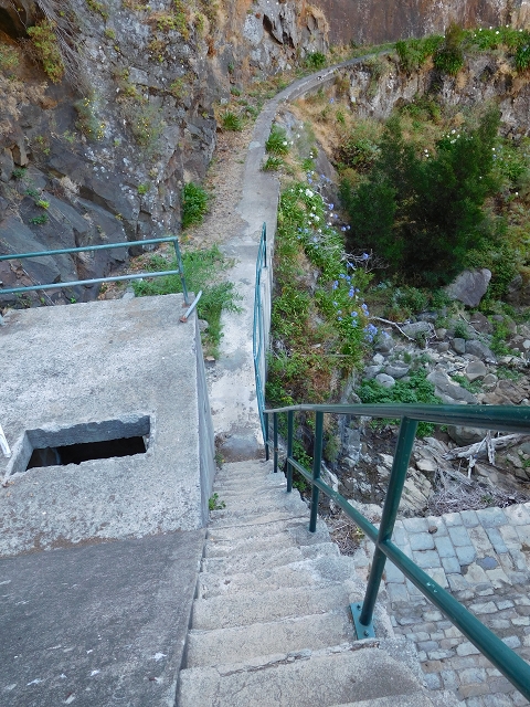 29 de julho de 2015 Levada do Norte de Serra de Agua a Espigao — Da central até à Ribeira do Poco — foto 7