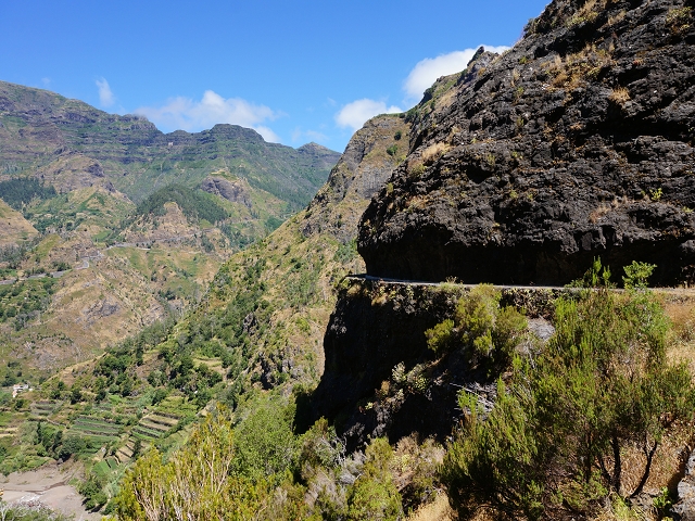 29 de julho de 2015 Levada do Norte de Serra de Agua a Espigao — Seguindo até ao 5.º túnel — foto 19