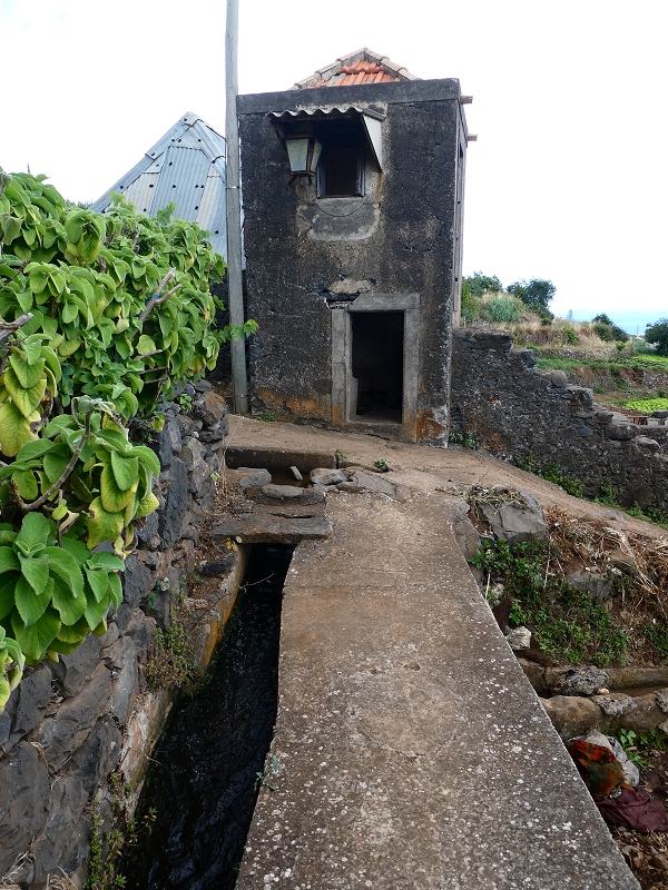 Levada do Caniço (de Baixo) — Beschreibung — Foto 33